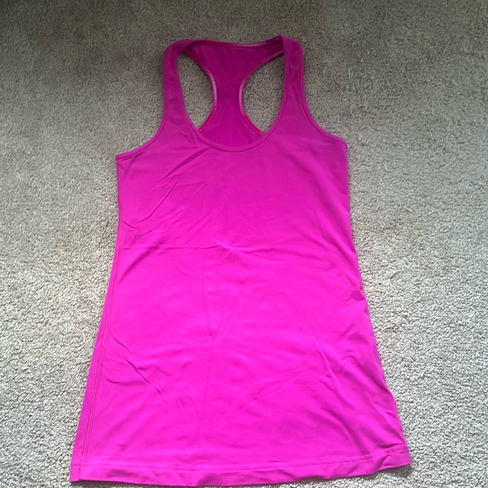 Lululemon tank top